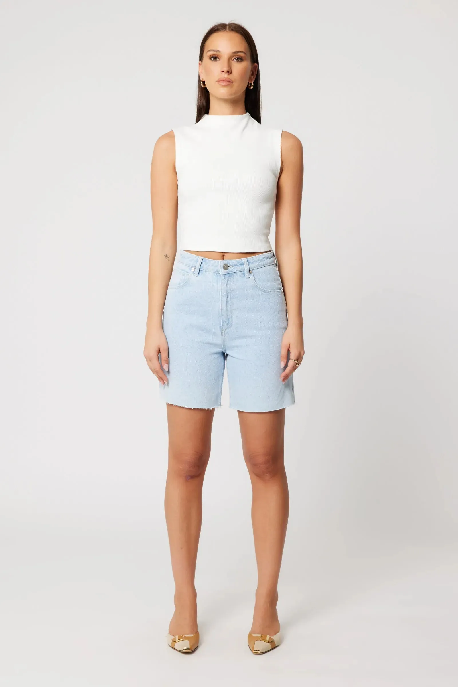 A BRAND CARRIE KATE SHORTS