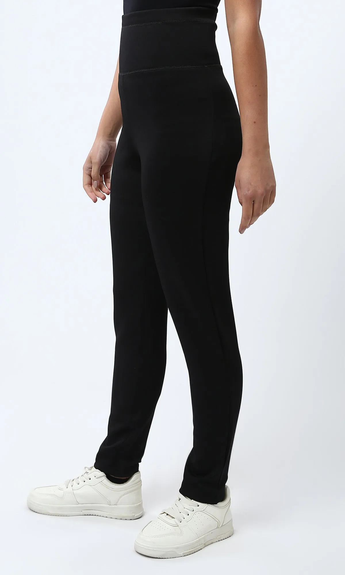 O192558-S24W558-BLACK (WTC)