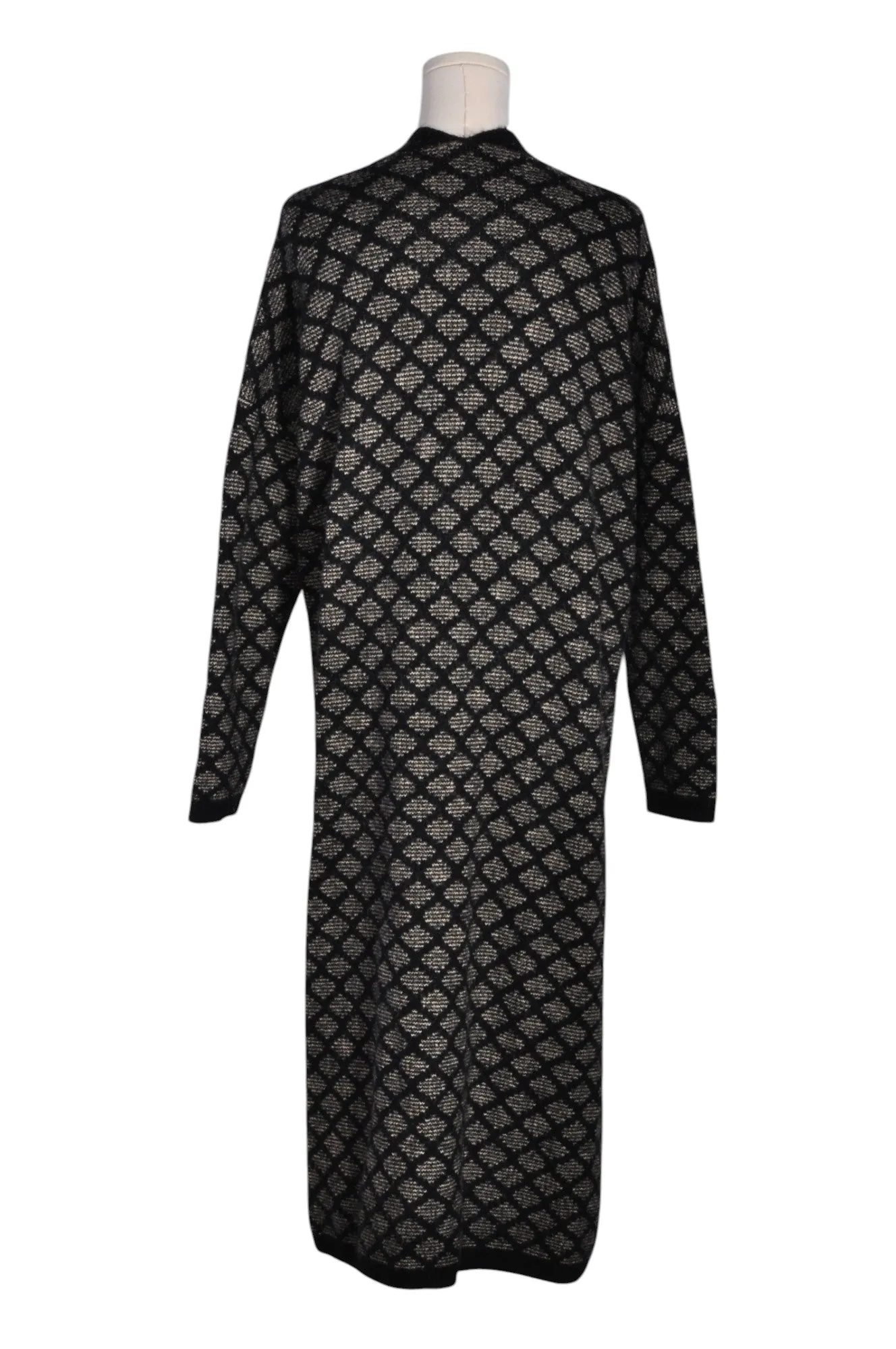 PARAPHRASE Women Cardigans Regular fit in Black - L