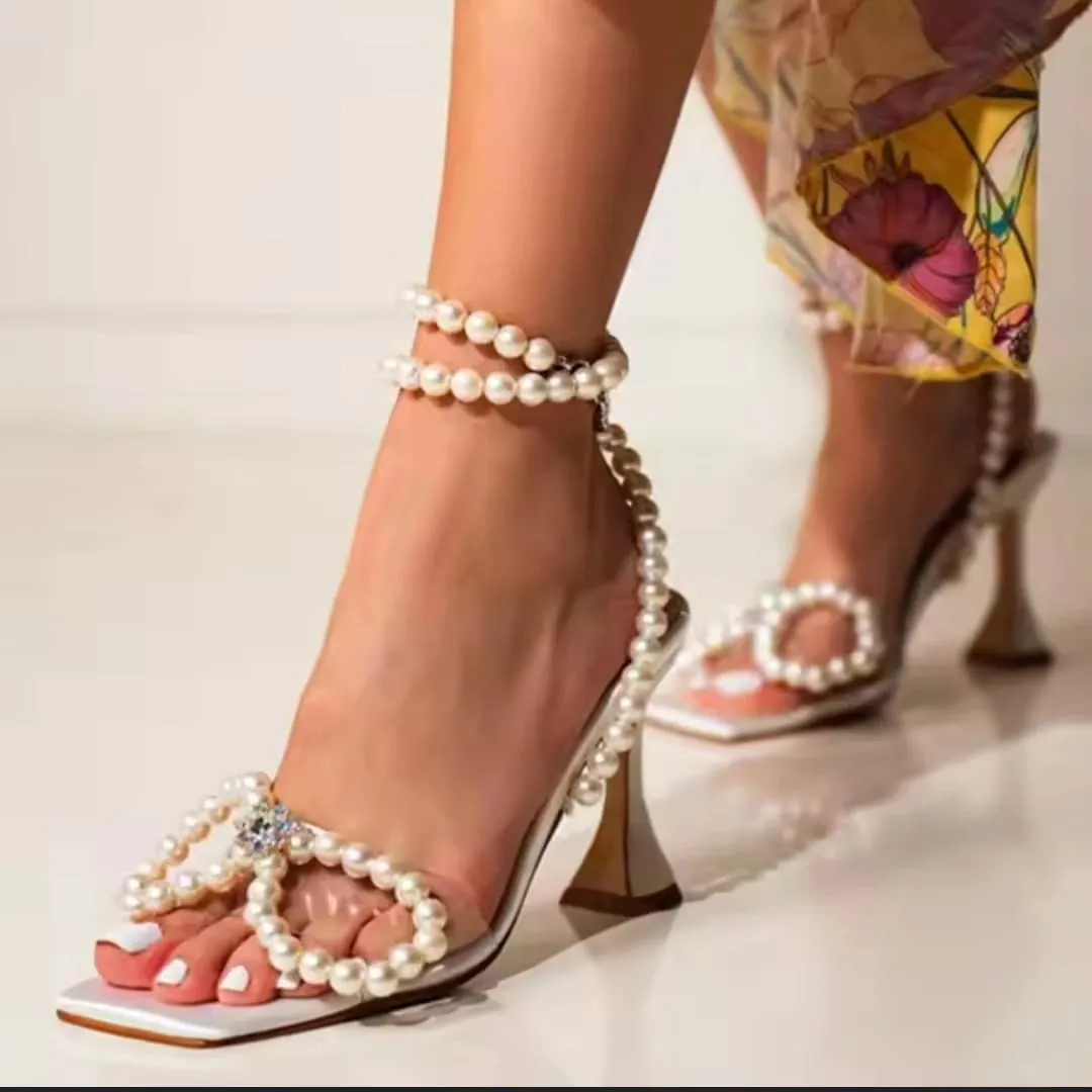 Vintage Pearls Short Heels